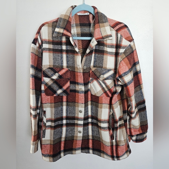 NWOT Plaid shacket neutral tan, black, white, rust size small - Picture 1 of 5